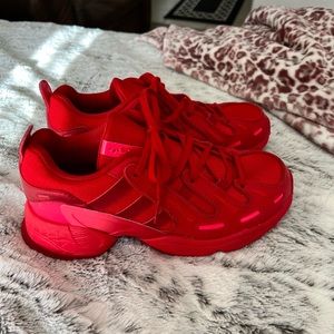 COPY - Size 7 Women’s adidas shoes